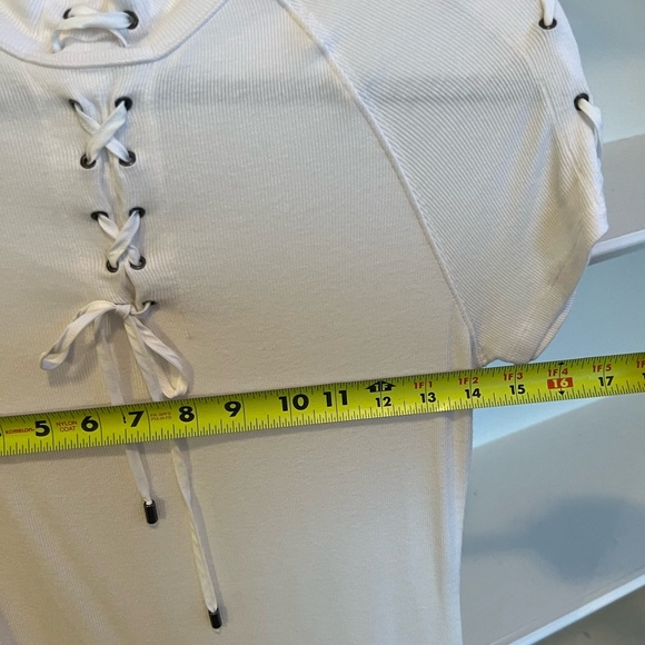 Free People White Lace Up High Neck Top T-shirt- L - Picture 3 of 4